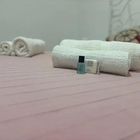 Nausika's House 지아르디니낙소스